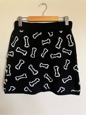 Foxblood Black Knit Bone-Print Skirt